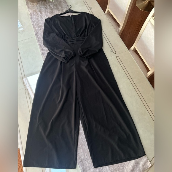 SHEIN Women’s Wide Leg Jumpsuit - Picture 15 of 16